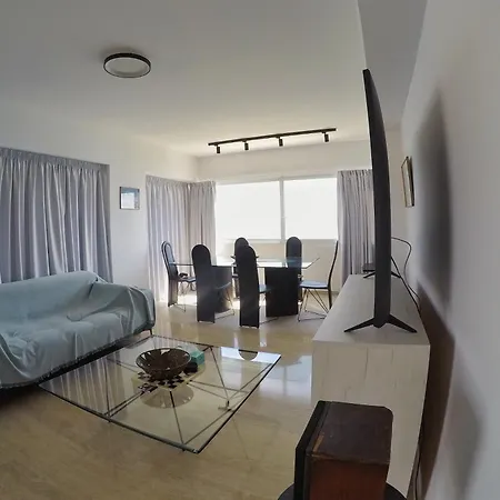 Stunning Top-floor Beachfront *