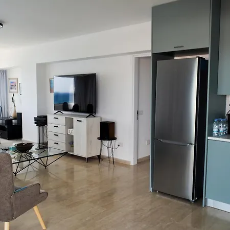 Stunning Top-floor Beachfront Apartmán *
